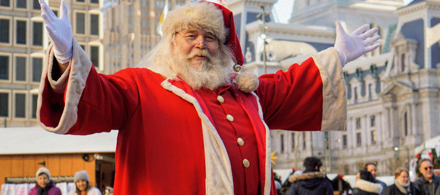 12 Best Christmas Villages in the United States