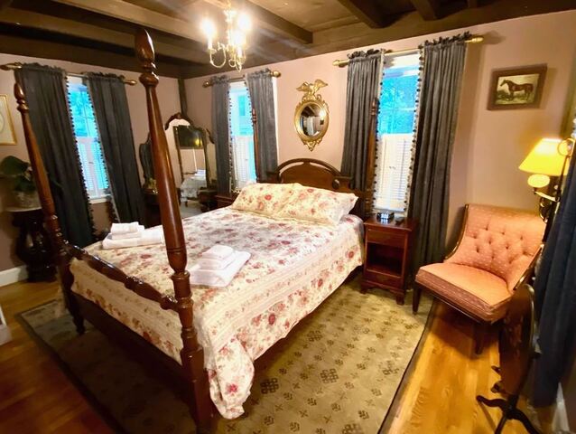  What's The Oldest B&B in Salem, MA?