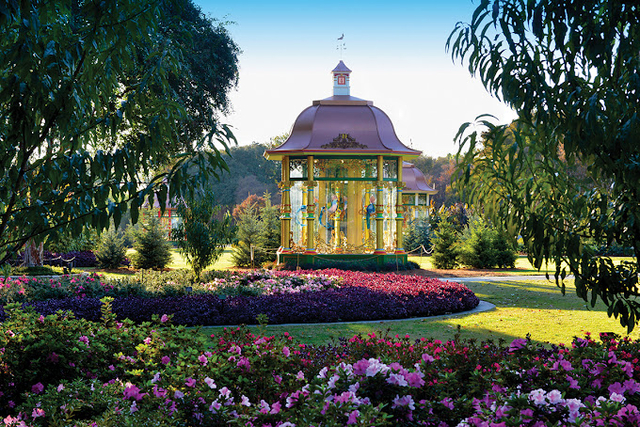 Exploring Dallas Arboretum & Botanical Garden in Texas